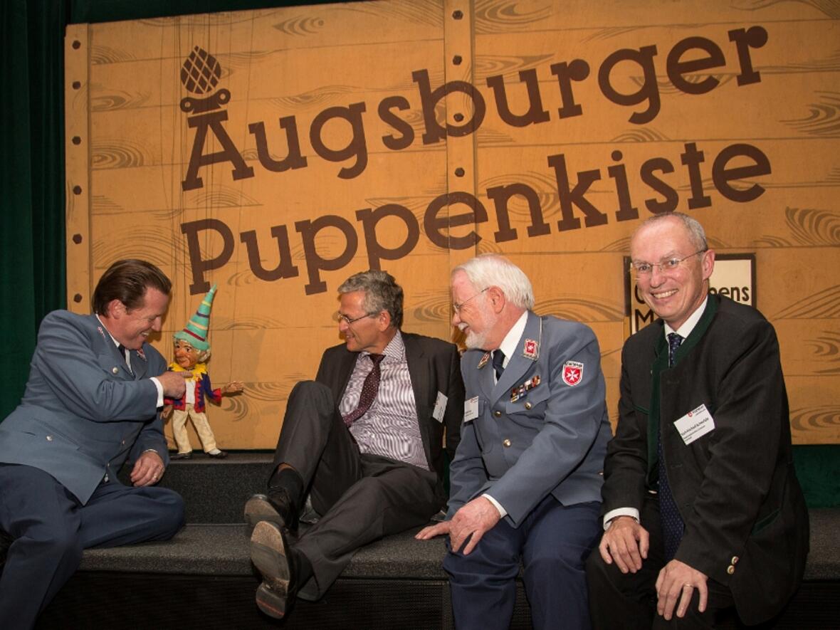 Alexander Pereira, Diözesangeschäftsführer der Malteser Augsburg, Dr. Peter Frey – Chefredakteur des ZDF und Schirmherr der Malteser Migranten Medizin und Karl Michael Scheufele – Regierungspräsident Schwabens
