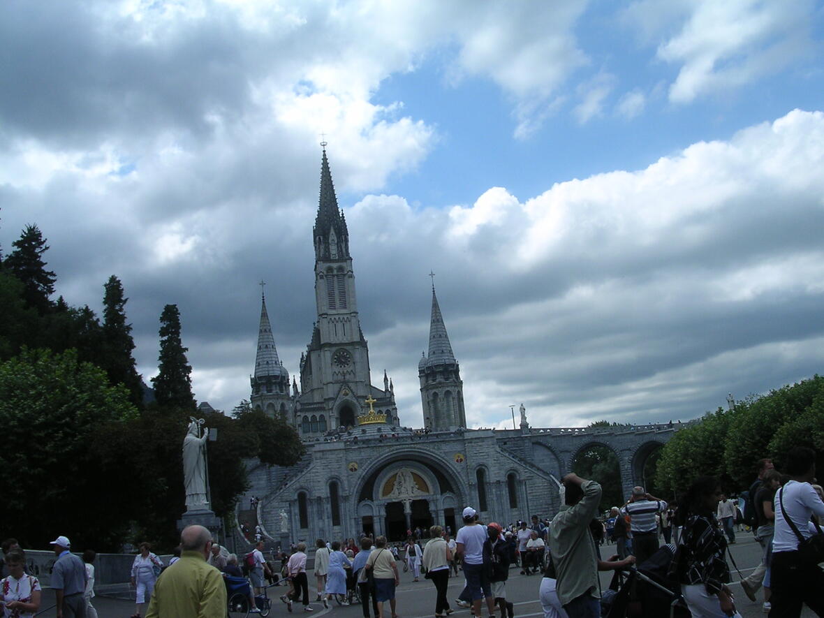 482-augsburger-pilger-in-lourdes796732