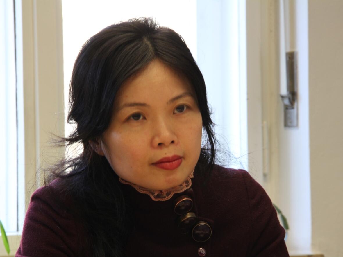 Die Sozialarbeiterin Lai Shan Sze berichtet über ihre Arbeit mit den Ärmsten Hongkongs.