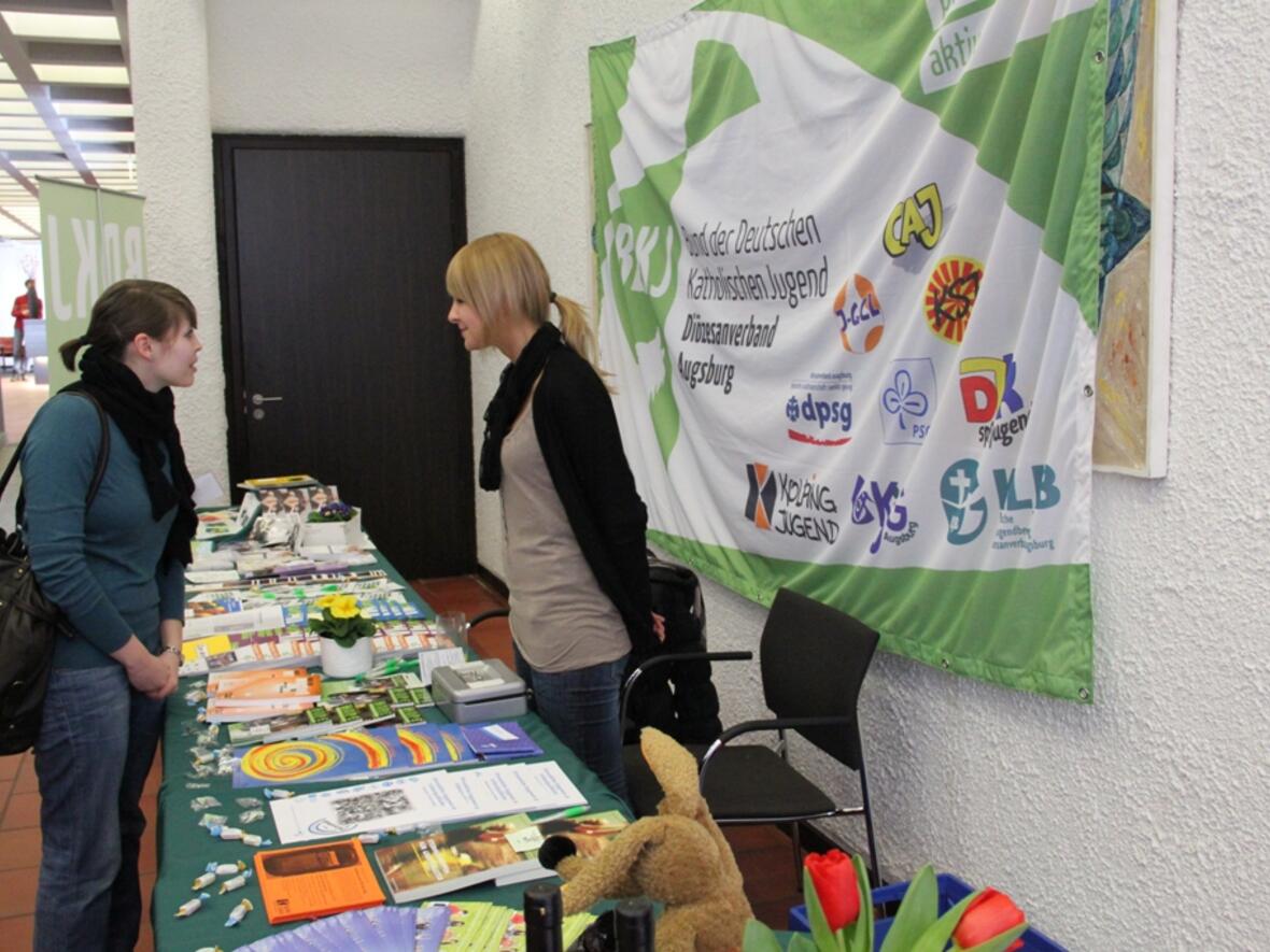 auftakt-der-jugendwerkwoche-2012671638