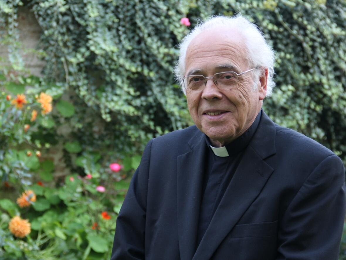 papst-benedikt-xvi-nimmt-ruecktrittsgesuch-von-weihbischof-josef-gruenwald-an581717