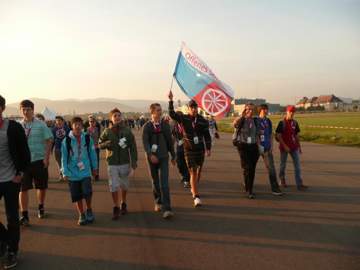 jugendliche-des-offenen-seminars-beeindruckt-von-begegnung-mit-papst-benedikt-in-freiburg575235