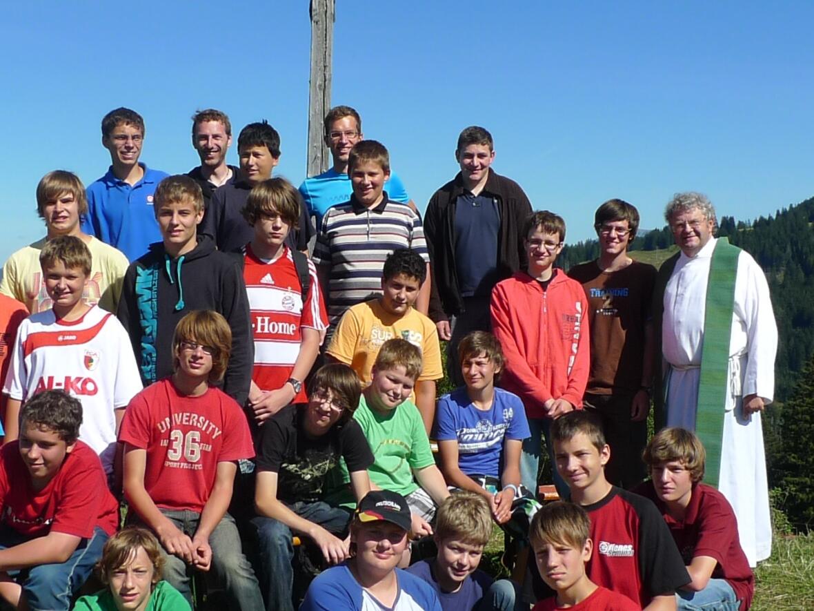 32 Jugendliche waren beim Sommerkurs des Offenen Seminars in Seifriedsberg. Foto: Offenes Seminar