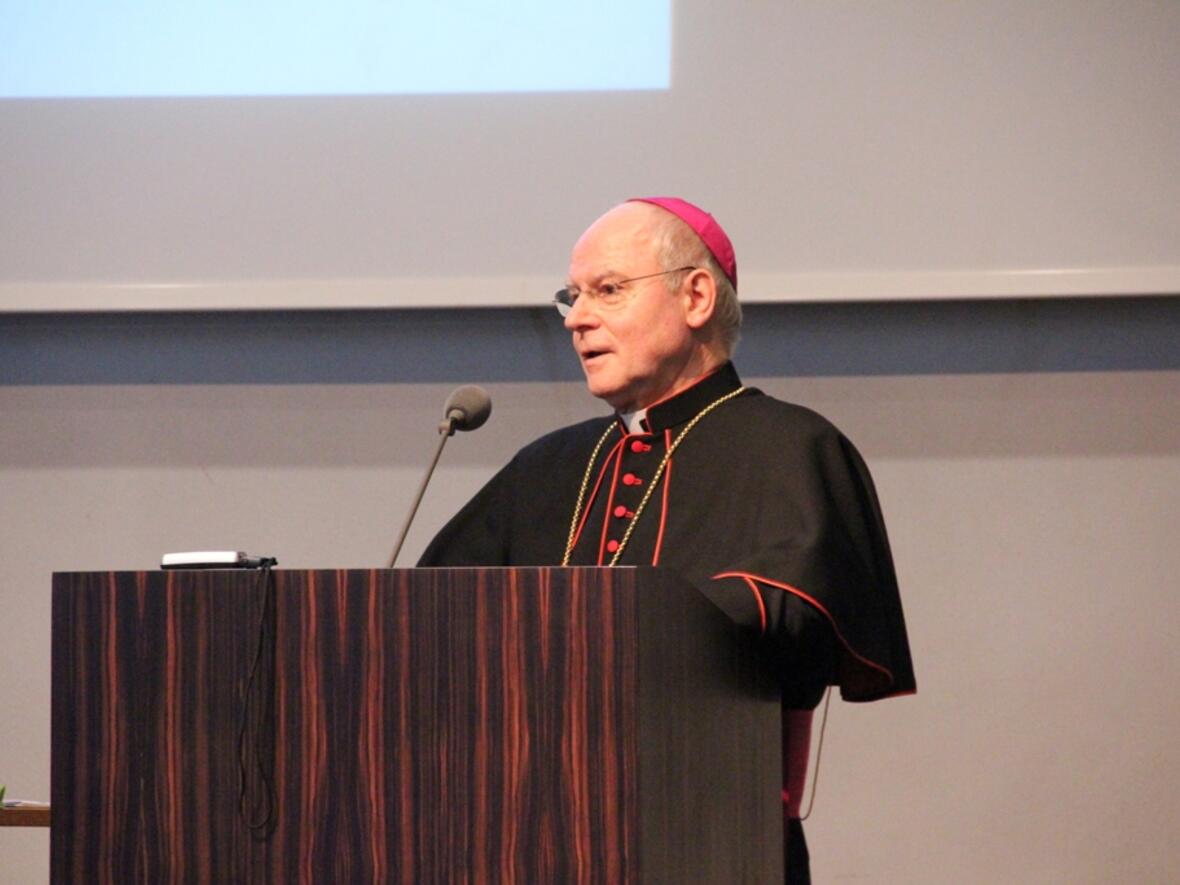 religionslehrer-bilden-sich-weiter536791