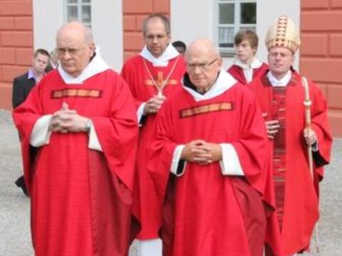 v.l.: Altabt Engelbert Baumeister (Scheyern), Abt Markus Eller (Scheyern), Altabt Bernhard Lambert (Scheyern) und Abt Theodor Hausmann (Augsburg).