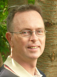 Dr. Pascal Gläser veranstaltet ab 18. Februar in Augsburg ein "teenstar"- Ausbildungsseminar.