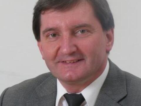 Der neue Domkapitular im Bistum Augsburg, Walter Schmiedel.