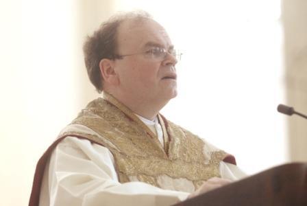 Domkapitular Prälat Dr. Bertram Meier predigte beim Tag der Ordensleute in der Basilika St. Ulrich und Afra.
