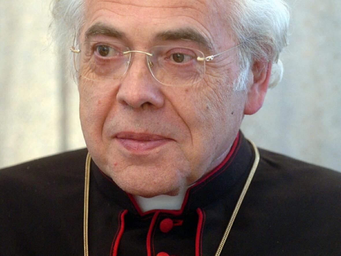 Weihbischof Josef Grünwald feiert am 18. März 2010 den 15. Jahrestag seiner Bischofsweihe.