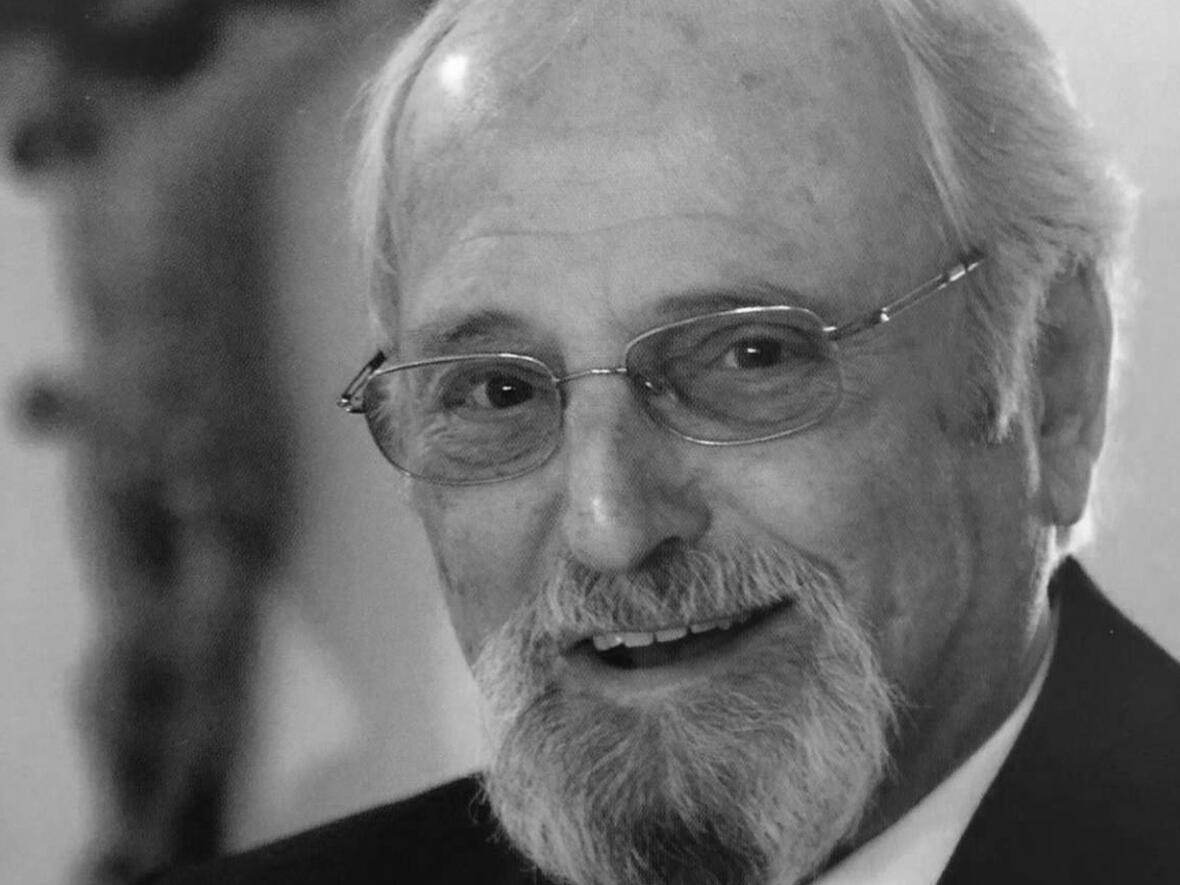 + Ruhestandspfarrer Reinhard Deininger. (Foto: privat)