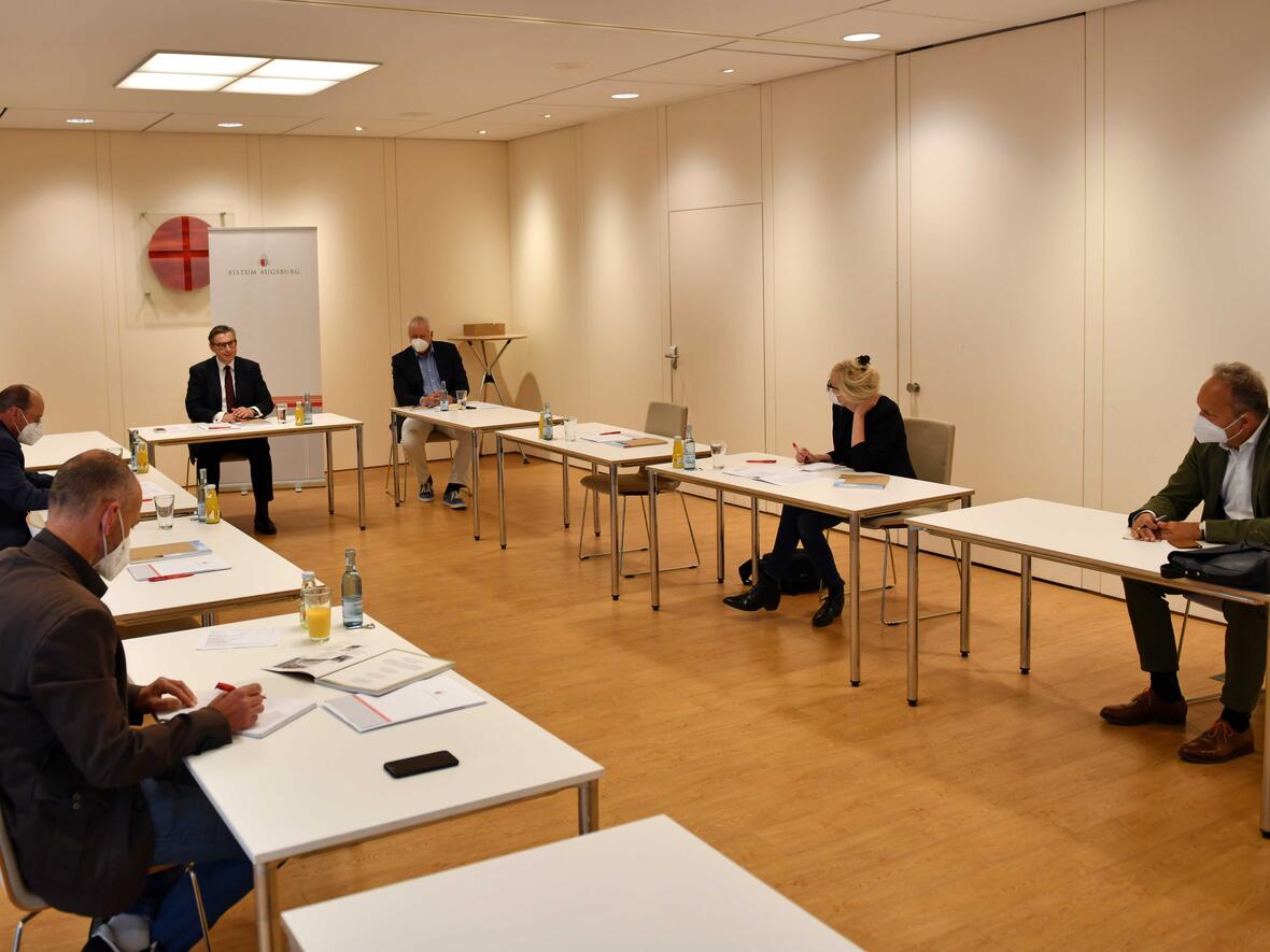 Geschäftsbericht 2020 vorgelegt: Diözese Augsburg meistert Herausforderungen des Corona-Jahres