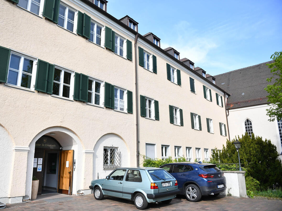 Das Kloster St. Elisabeth im Inneren Pfaffengässchen (Fotos: Julian Schmidt / pba)