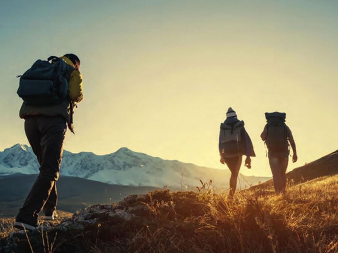 Ulrich Hörwick / Knut Waldau (Hrsg.): Schritte ins Weite. Bergexerzitien planen und durchführen (Bild: Tyrolia-Verlag)