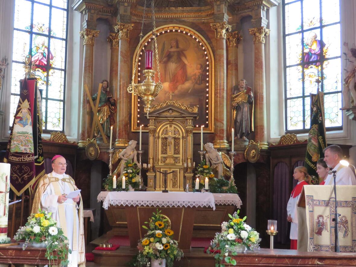 Die Heilige Katharina ist auf dem Altarbild der Tödtenrieder Kirche zu sehen. (Foto: Viktoria Zäch / pba). 