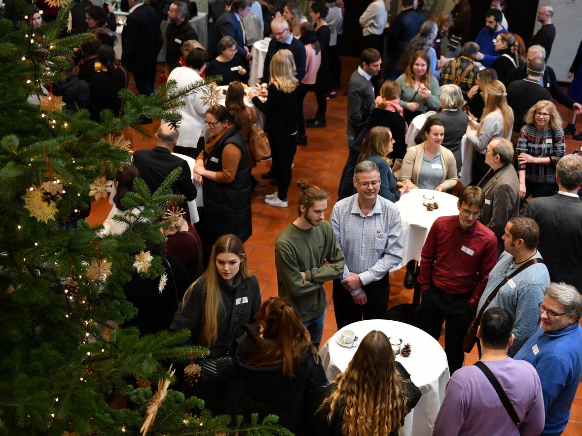 Die Mitarbeitenden der Caritas und ihr vielfältiges Wirken seien die wahre "Visitenkarte der Kirche", betonte Bischof Bertram im Festgottesdienst anlässlich des Neujahrsempfangs des Diözesan-Caritasverbandes (Fotos: Julian Schmidt / pba)