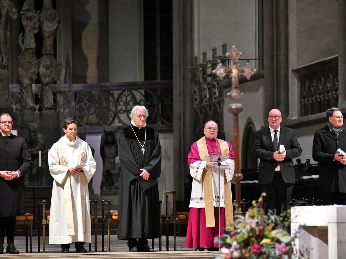 Vertreterinnen und Vertreter der ACK beim ökumenischen Gottesdienst im Hohen Dom (Fotos: Leander Stork / pba)