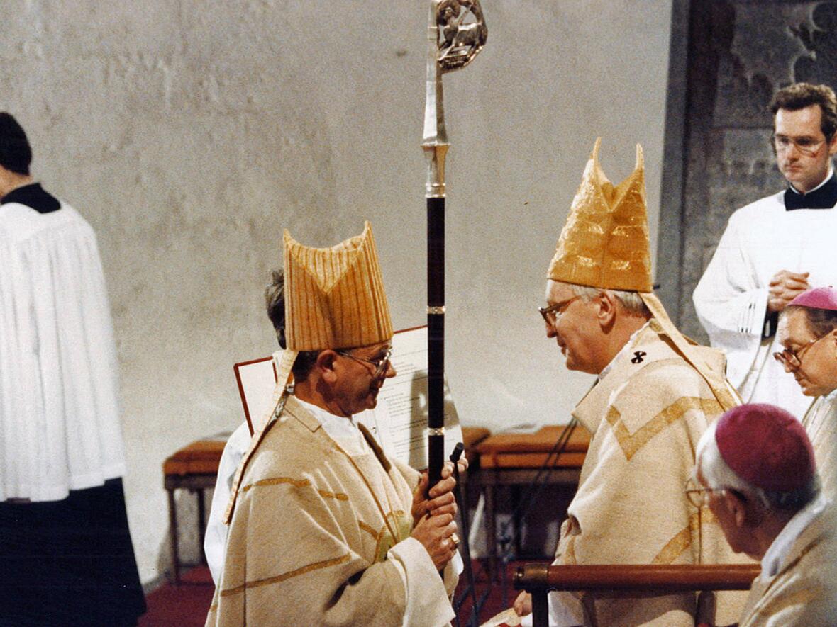 "für euch - mit euch" 