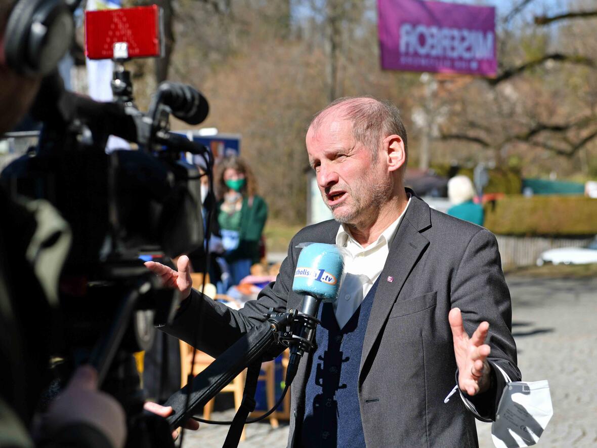 Interview mit Misereor-Hauptgeschäftsführer Pirmin Spiegel (Archivfoto von der diözesanen Misereor-Eröffnung in Tutzing 2022: Nicolas Schnall / pba).