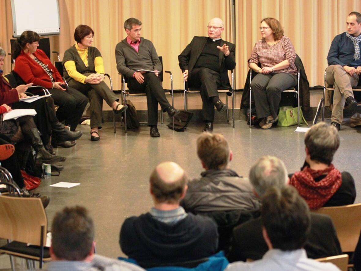 Pastoralreferententag: Bischof Konrad ermutigt dazu, persönliche Erfahrungen ins Gespräch zu bringen  