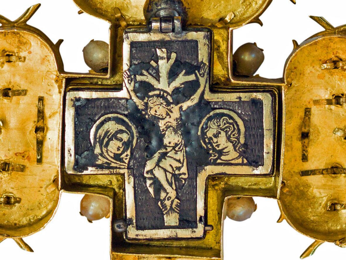 Das Ulrichskreuz in der Heilstumskammer der Basilika St. Ulrich und Afra (Foto: Reinhold Banner / SUV)