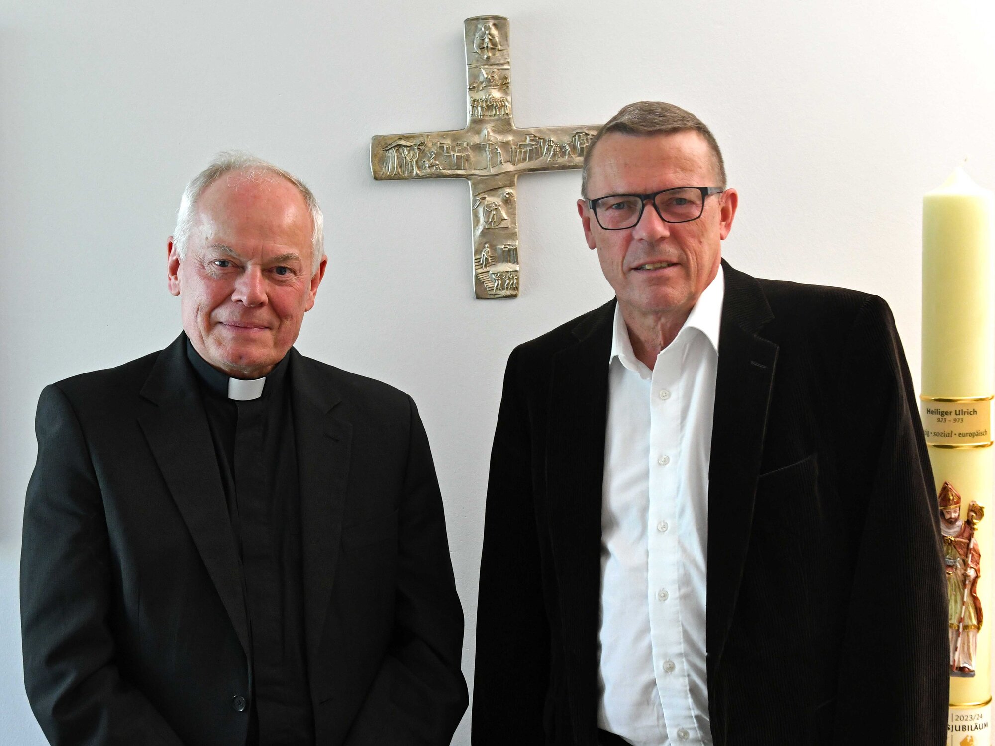 Austausch zu KI und Fachkräftemangel_Weihbischof Losinger und Ralf Holtzwart von der Agentur für Arbeit (Foto Nicolas Schnall pba) 1