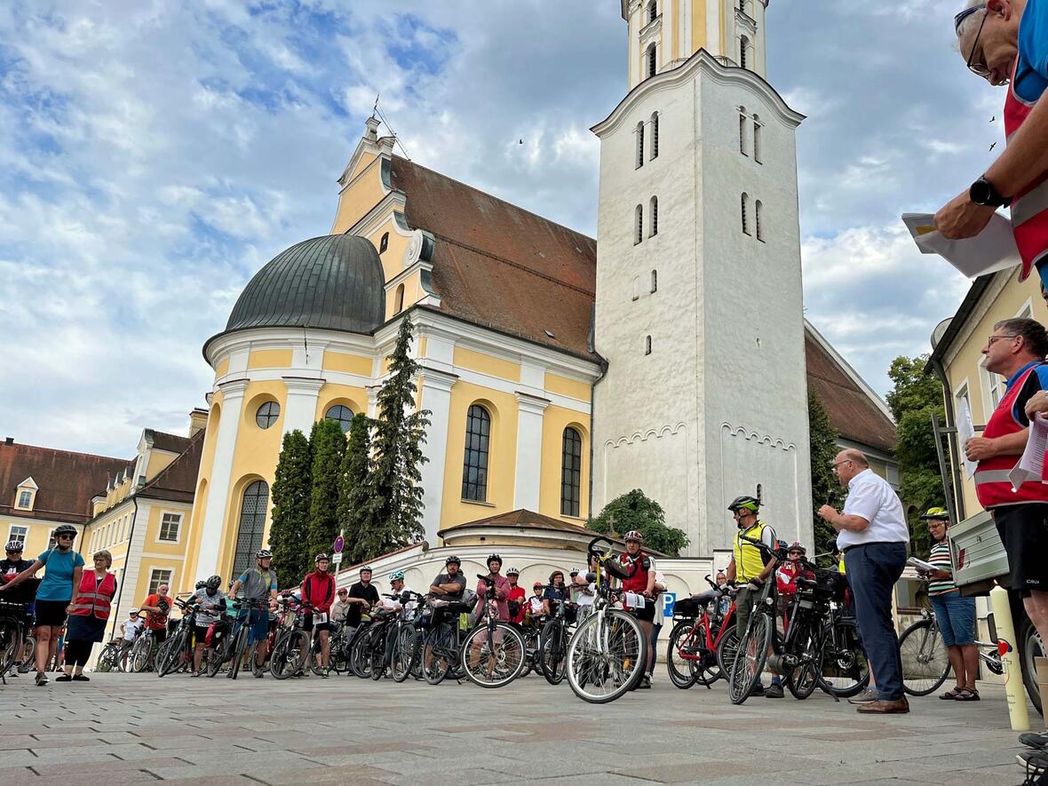 Die Kirche Heilig Kreuz in Donauwörth war ein Startpunkt für die Radwallfahrer in Richtung Augsburg. (Fotos: Seelsorgeamt Außenstelle Donau-Ries)