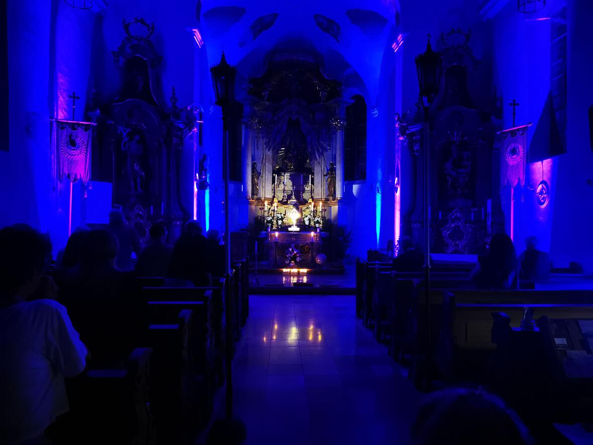 Nächtliche Anbetung in der Schöffauer Expositurkirche St. Anna (Fotos: PG Staffelsee)