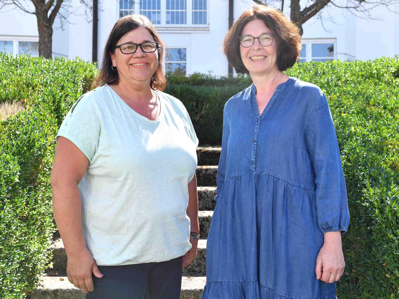 Die beiden Pfarrreferentinnen Andrea Schmidberger und Brigitte Röhricht starten in die Ausbildung.