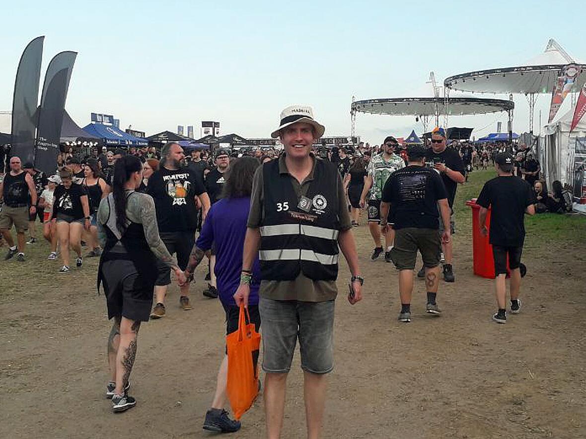 Diözesanseelsorger Bernd Udo Rochna auf dem Summer-Breeze (Foto: KLJB)