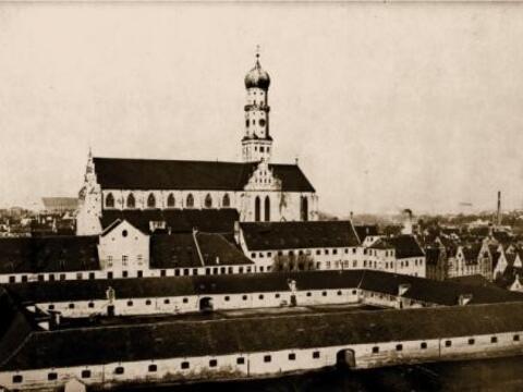 Die Ulrichsabtei um das Jahr 1900 herum (Foto: wikimedia) 