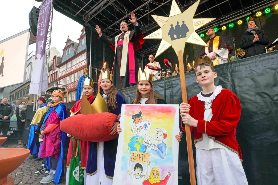 Sternsinger-Staffelstern unterwegs im Bistum 