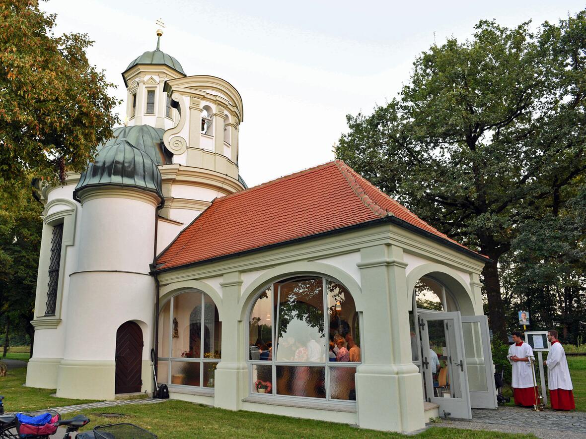 Die Wallfahrtskirche Maria Alber in Friedberg-West (Fotos: Leander Stork / pba)