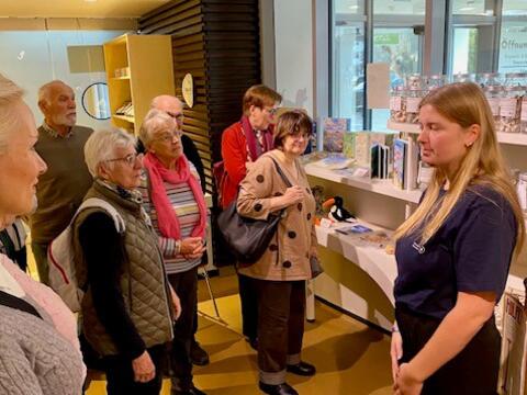 Zahlreiche Informationen über das Wattenmeer bekamen die Frauen und Männer bei einer Führung im Nationalparkhaus. 