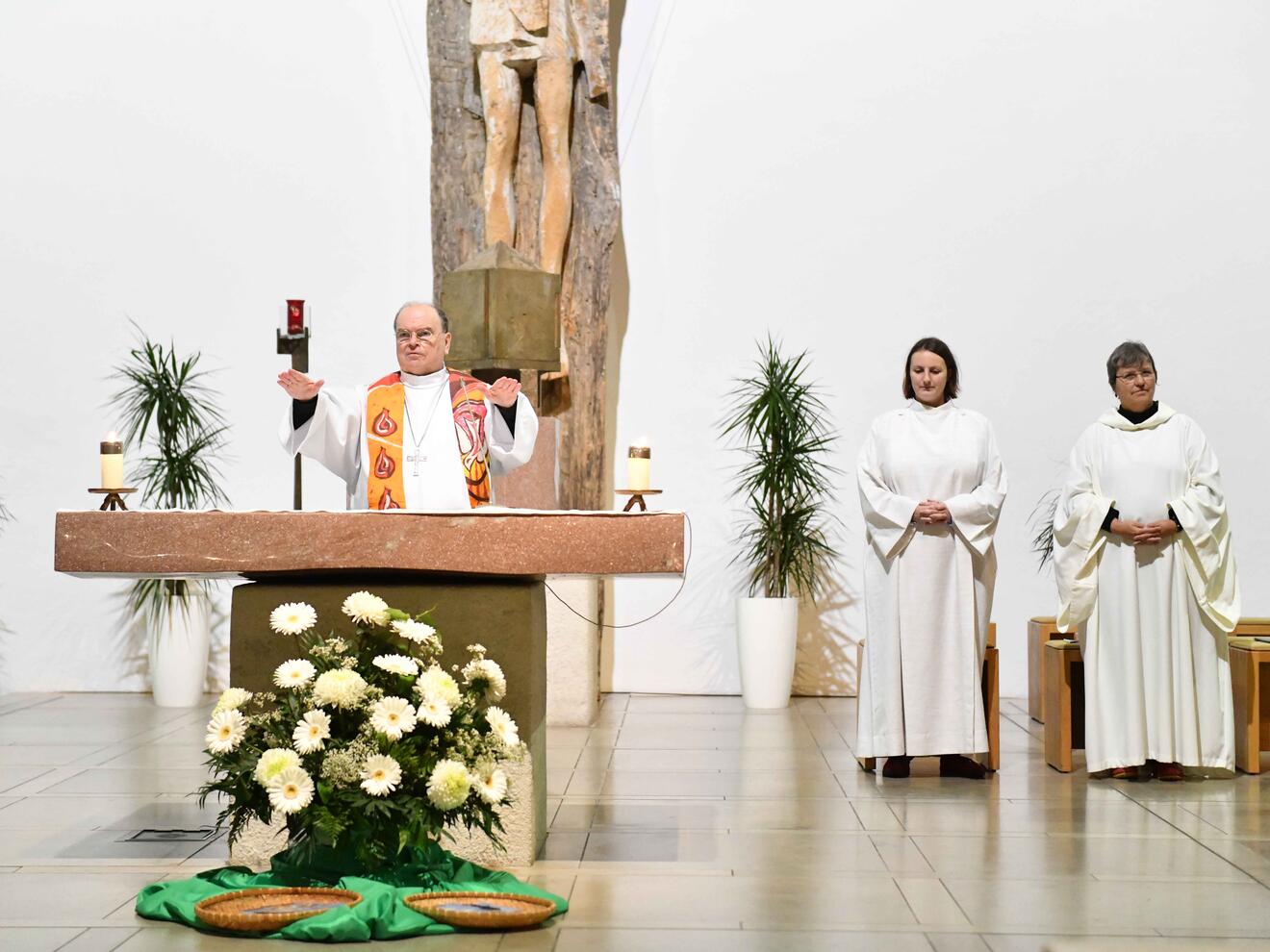 Auf ihr 50-jähriges Wirken im Bistum Augsburg haben an diesem Freitag rund 130 Pastoralreferentinnen und Pastoralreferenten zurückgeblickt. (Fotos: Maria Rösch / pba)