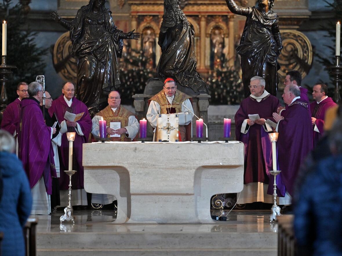 Vom "Sprechen über Gott" zum "Sprechen mit Gott". (Foto: Leander Stork / pba)