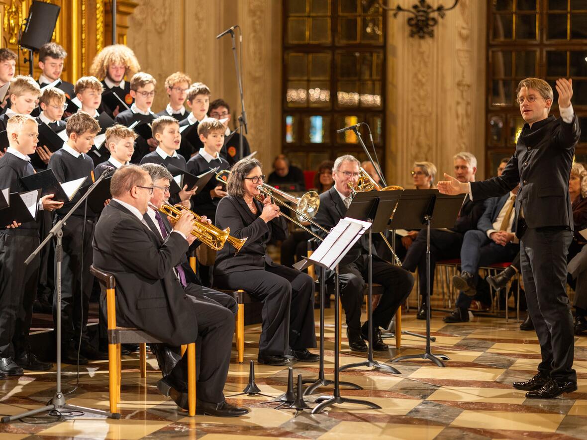 Die Augsburger Domsinknaben umrahmten den Festakt musikalisch. (Foto: Julian Schmidt / pba)