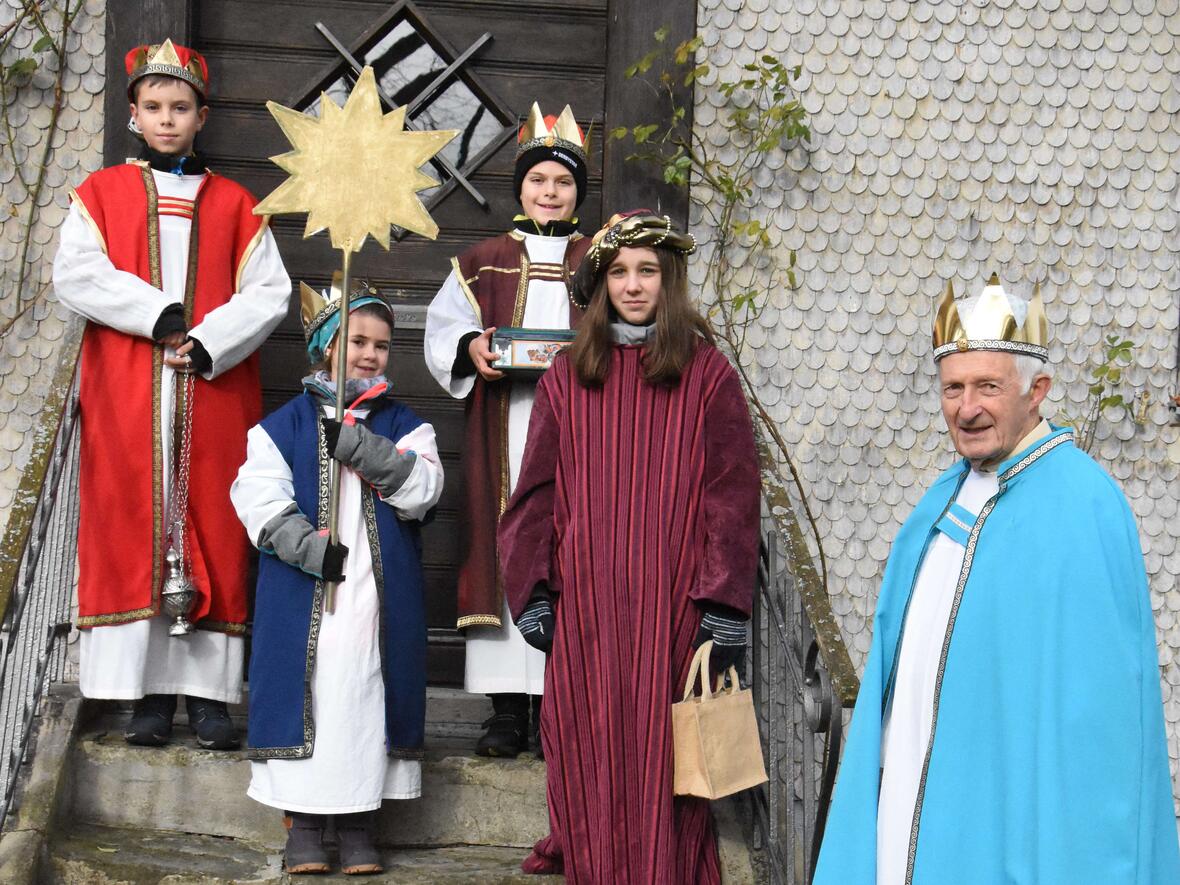 Hugo Naumann (r.) ist Deutschlands ältester Sternsinger. (Foto: privat) 
