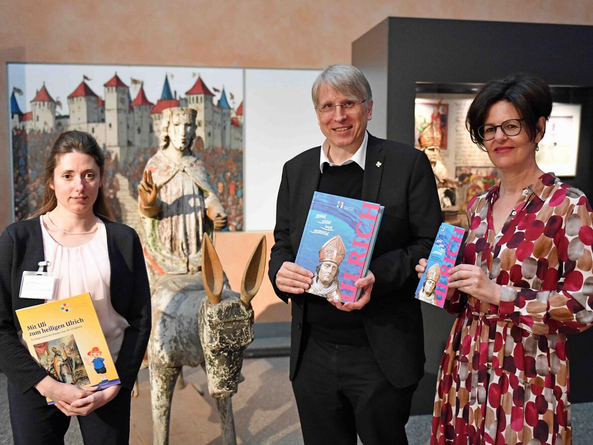 Für Jung und Alt geeignet: Die aktuelle Sonderausstellung über den heiligen Ulrich im Diözesanmuseum St. Afra. (Fotos: Nicolas Schnall / pba).