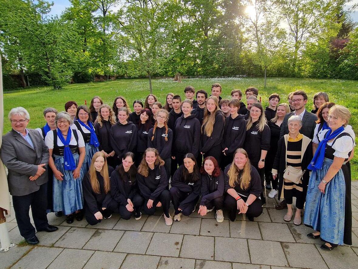 Der Königgrätzer Schulchor bei St. Martin in Dasing (Foto: Diözesanrat)
