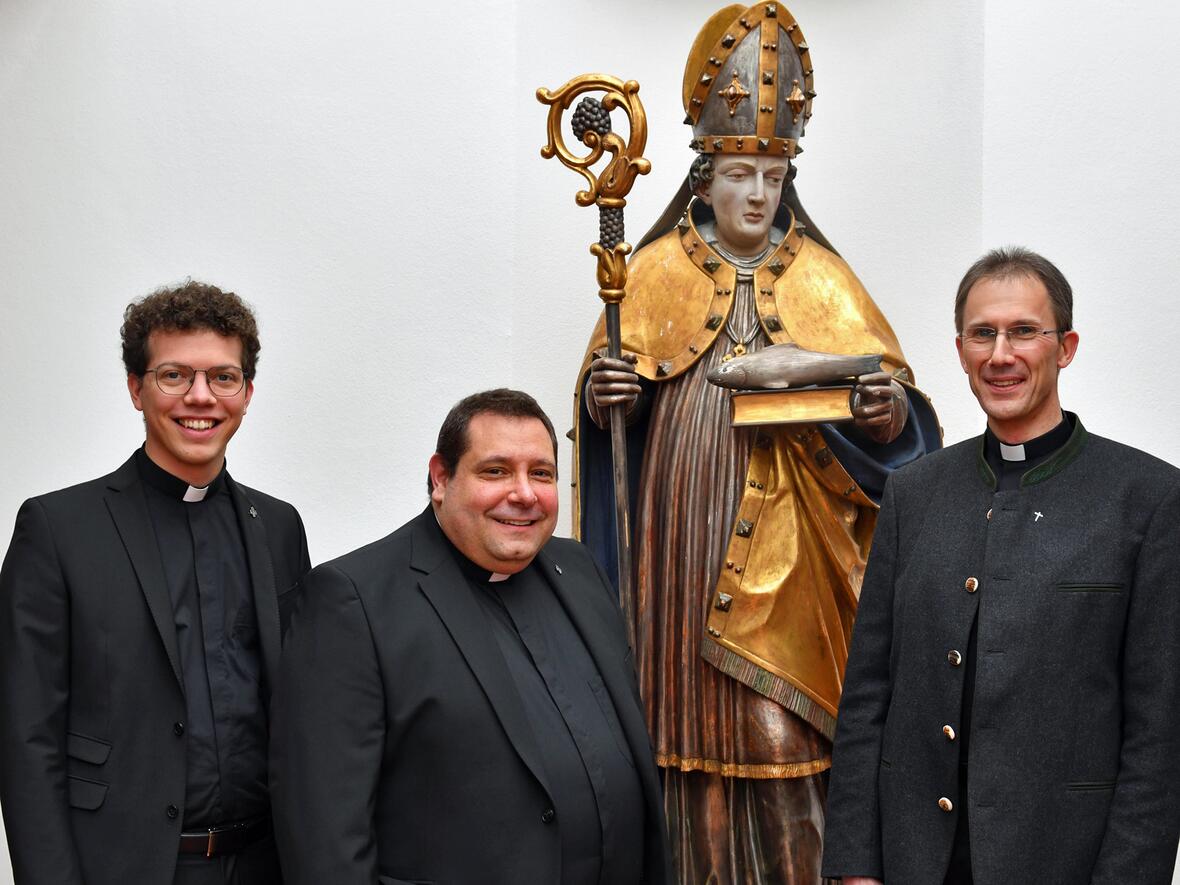Am 30. Juni empfangen drei Diakone für das Bistum Augsburg die Priesterweihe. (Fotos: Nicolas Schnall / pba)