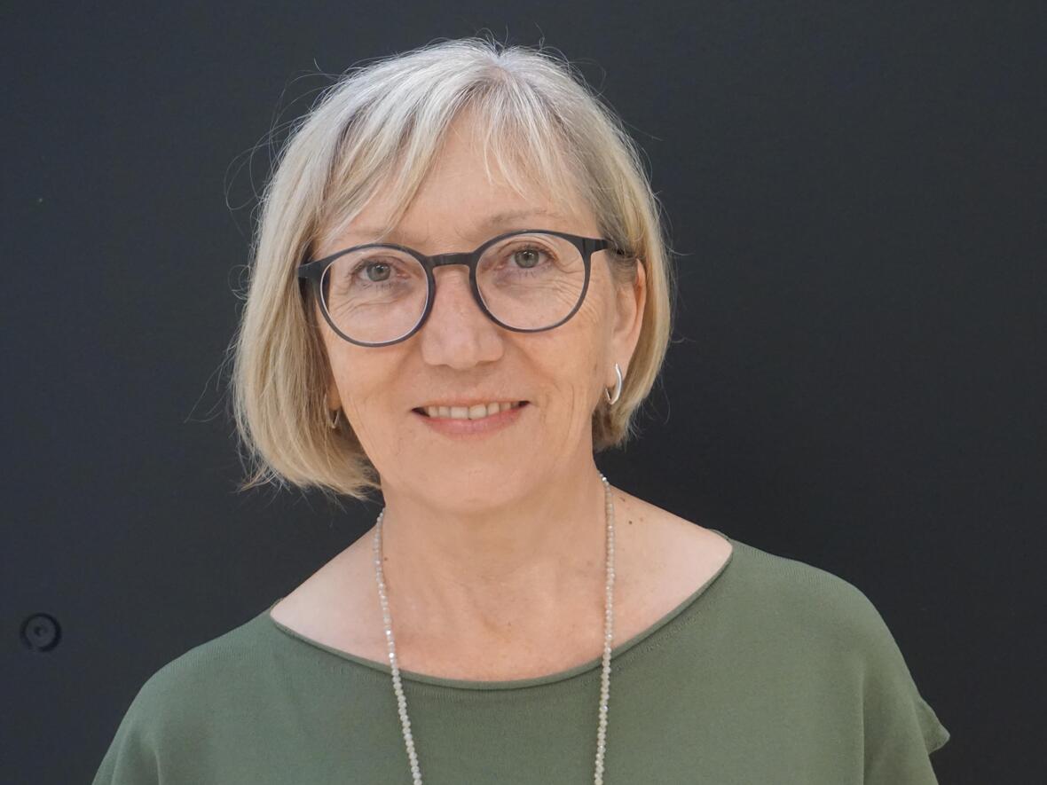 Sabine Duda tritt nach über 40 Jahren im Dienst für die Diözese Augsburg ihren Ruhestand an (Foto: Simone Sitta / Katholische Sonntagszeitung)