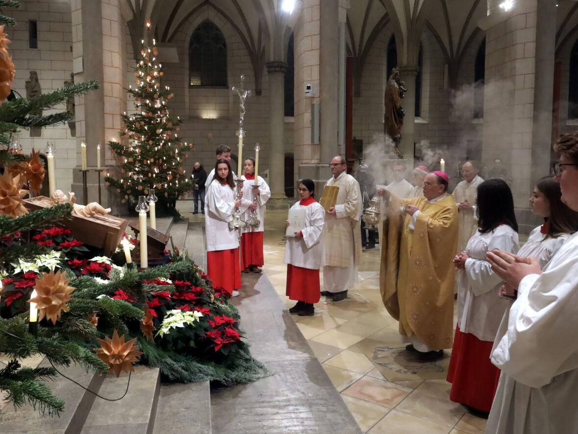 Feierliche Christmette im Hohen Dom zu Augsburg (Fotos: Annette Zoepf / pba)