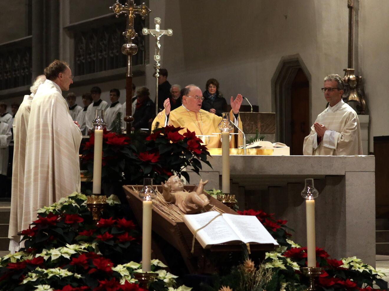 Gott solle man nicht auf dem Altar der Technik opfern, so Bischof Bertram. 