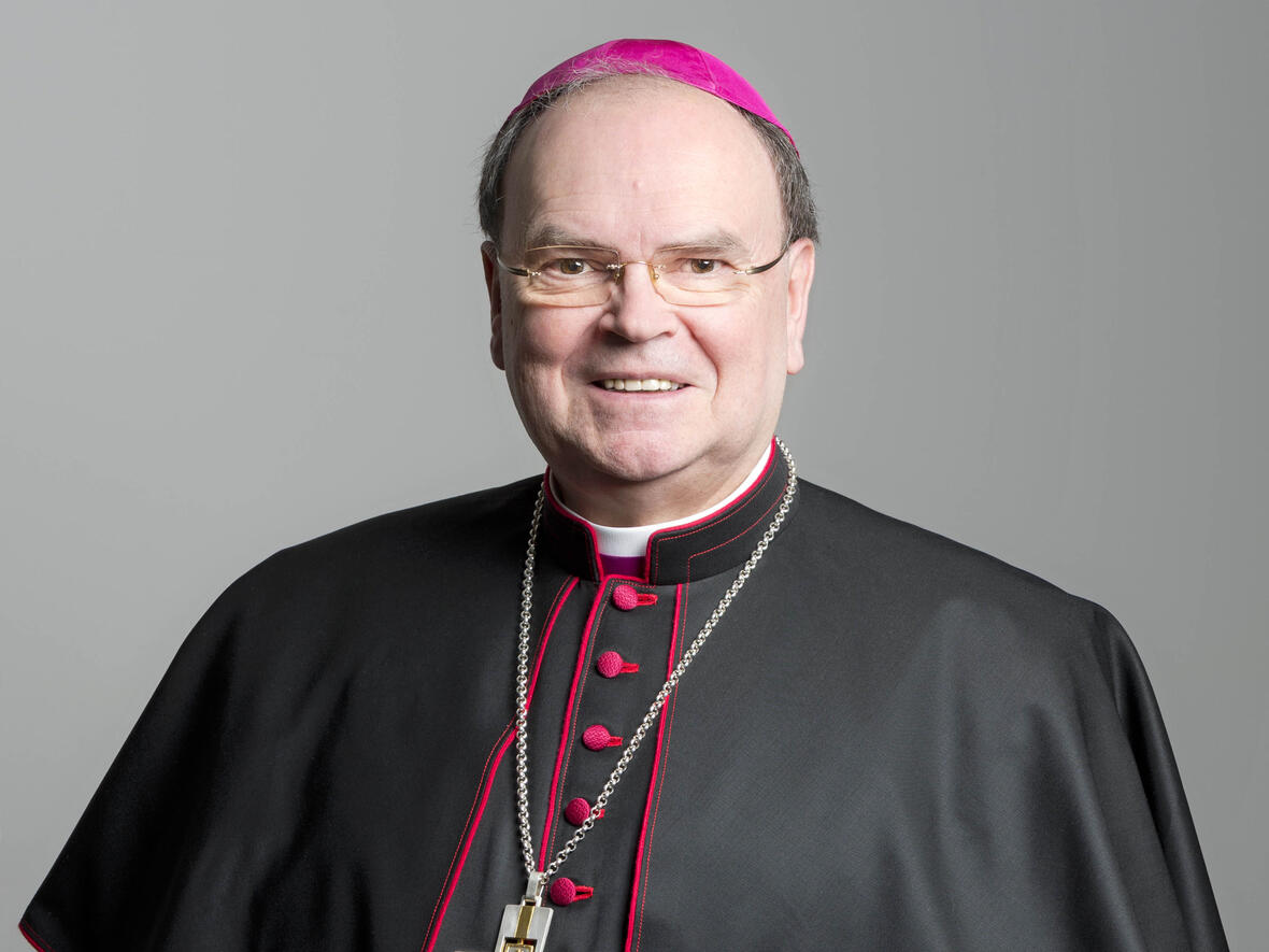 Bischof Bertram setzt Synodales Team ein