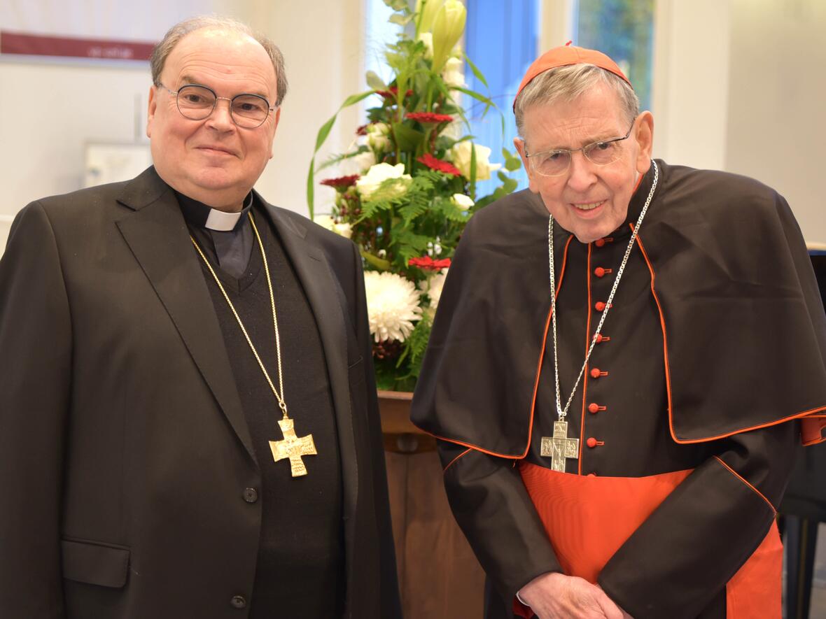 Bischof Bertram mit Kardinal Kurt Koch (Foto: Heiko Merkelbach).