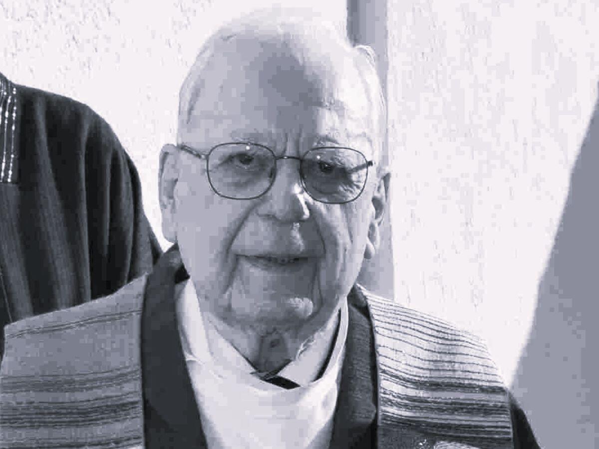 + Pfarrer i.R. Monsignore Helmut Bullinger (1922-2026) (Foto: Katholische Sonntagszeitung)