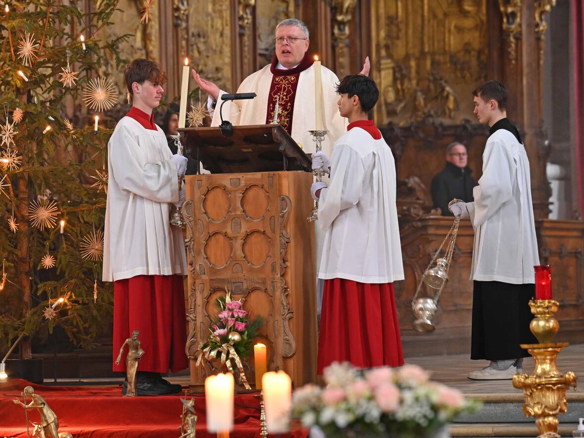 P. Winfried Schwab, Leiter der PG Ottobeuren, verkündete das Evangelium.