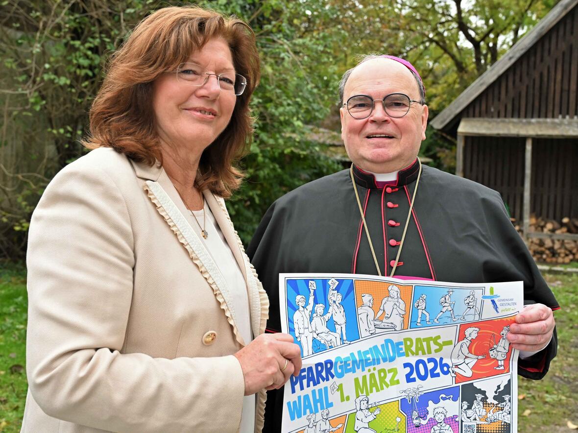 Gemeinsamer Aufruf von Diözesanratsvorsitzender Hildegard Schütz und Bischof Dr. Bertram Meier am 1. März über die Zukunft der Pfarrei mitzuentscheiden. (Foto: Ulrich Bobinger / pba)