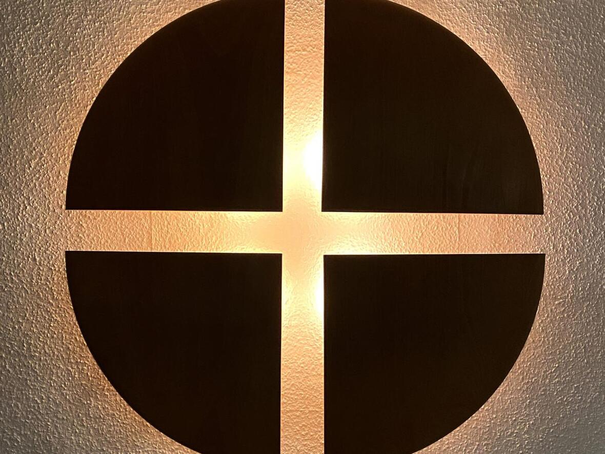 Kreuzes-Darstellung (Foto: Sylvio Krueger, in pfarrbriefservice.de)