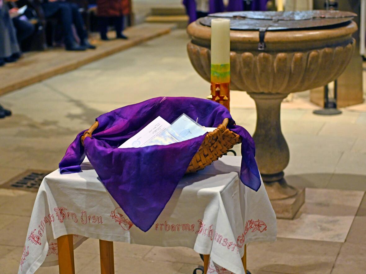 Erwachsenentaufe: Sinn und Halt im Leben